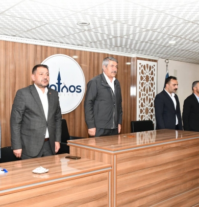 Patnos Belediyesi Ekim Ayı Olağan Meclis Toplantısı, Başkanımız Sayın Abdulhalık TAŞKIN'ın başkanlığında gerçekleştirildi.