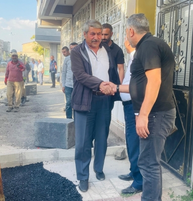 Sevgili; ????İnönü Mahallesi sakinleri ASFALT çalışmamız başladı.