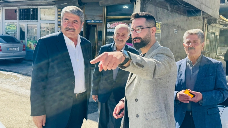  14 Nisan Caddesi Sahadayız, milletimizin yanındayız.