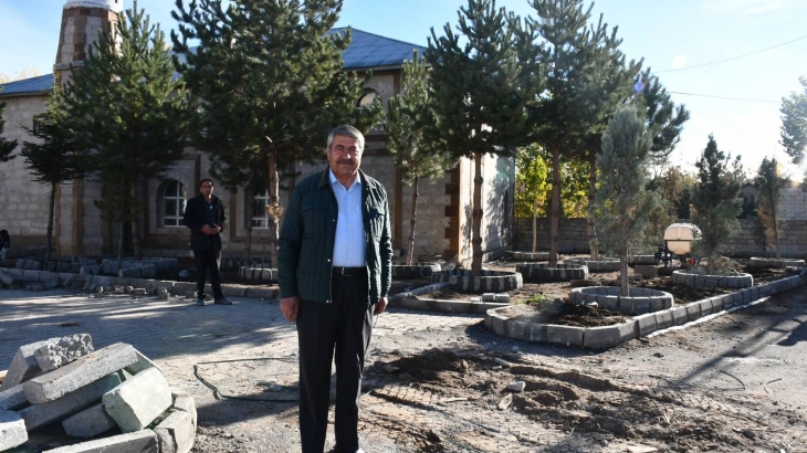  İnönü Mahallesi – Alparslan Camii Çevresi ????