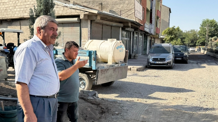 ???? İnönü Mahallesi Alpaslan Camii Çevresinde Çalışmalar Tamamlanıyor
