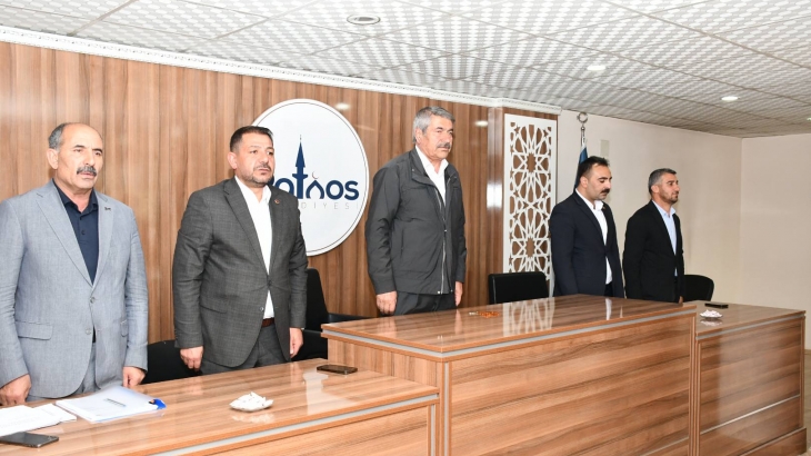 Patnos Belediyesi Ekim Ayı Olağan Meclis Toplantısı, Başkanımız Sayın Abdulhalık TAŞKIN'ın başkanlığında gerçekleştirildi. 