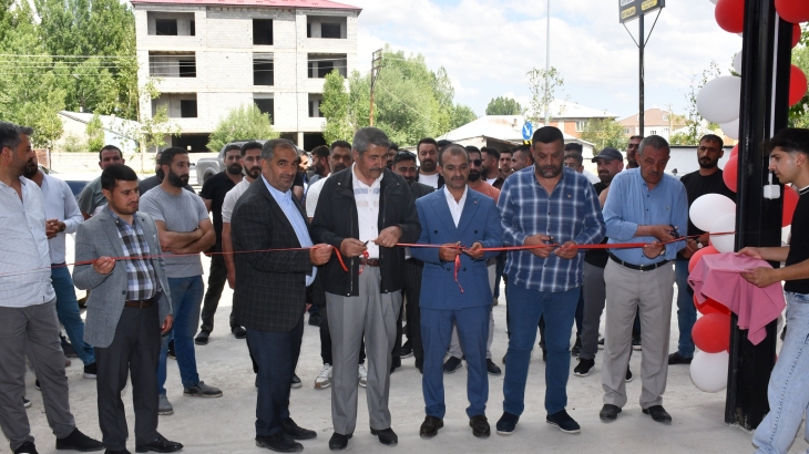 Patnos'ta Yeni Bir İşletme: Uzman & Motors Hizmete Girdi