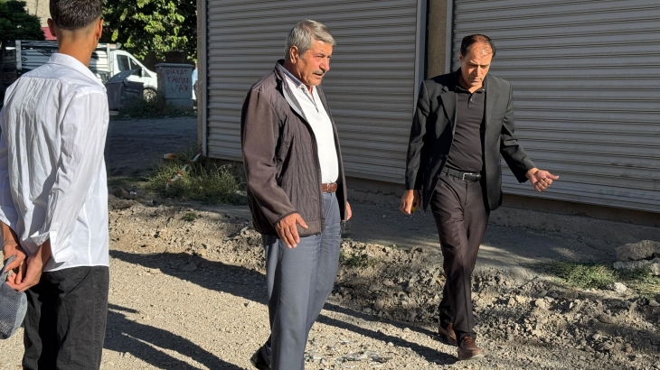 Sadece yolları yenilemiyoruz, yeni yollar da açıyoruz. 