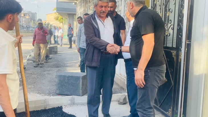 Sevgili; ????İnönü Mahallesi sakinleri ASFALT çalışmamız başladı.