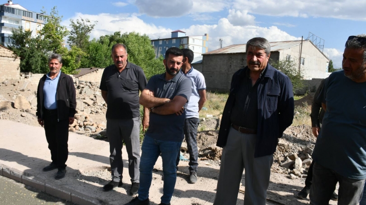 Yeni Mahalle'de Asfalt Çalışmaları Başladı: Modern Yollar Patnos'a Kazandırılıyor