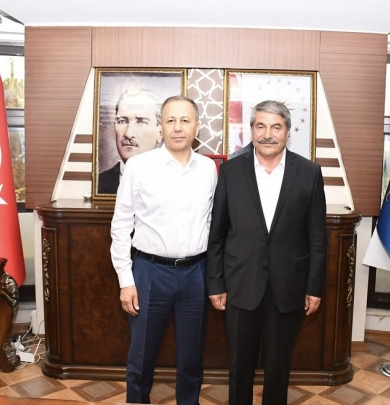 Bakan Yerlikaya, Patnos Belediyesi'ni Ziyaret Etti