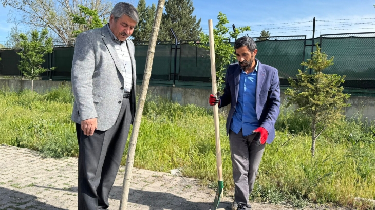 Patnos'a Modern Dokunuş: 300 Metrelik Havuz Projesinde Sona Yaklaşıldı